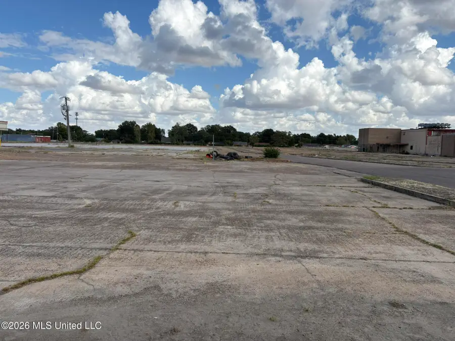 708 Mississippi 1, Greenville, MS 38701 - #2