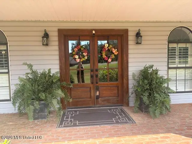 292 County Road 352, Greenwood, MS 38930 - #2