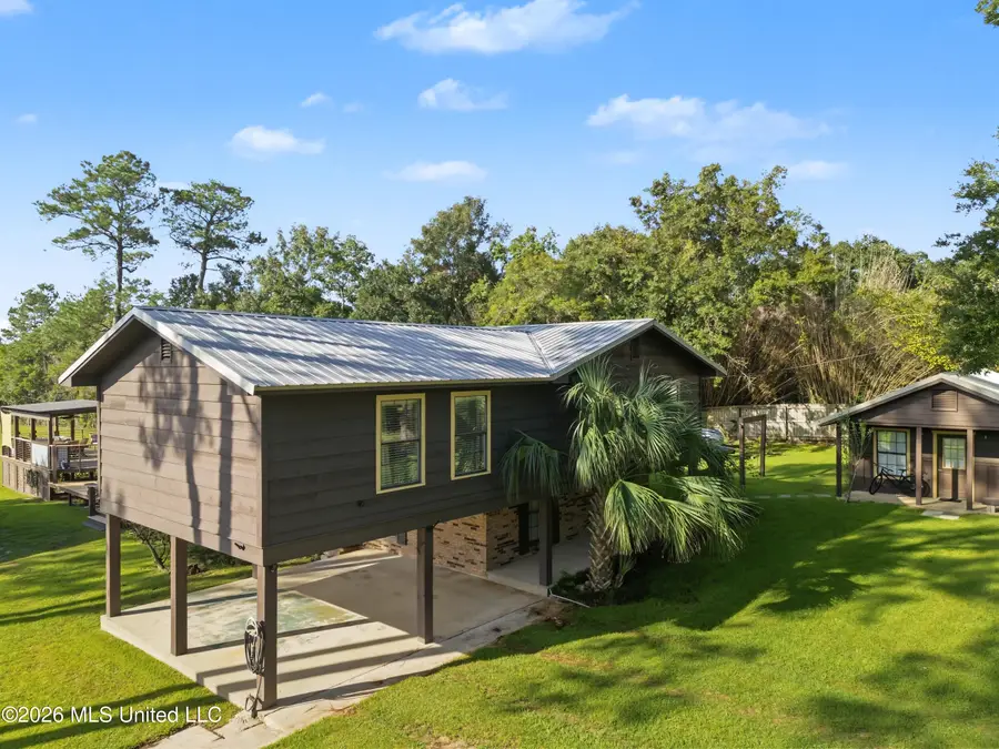 10528 Derry Lane, Ocean Springs, MS 39564 - #3