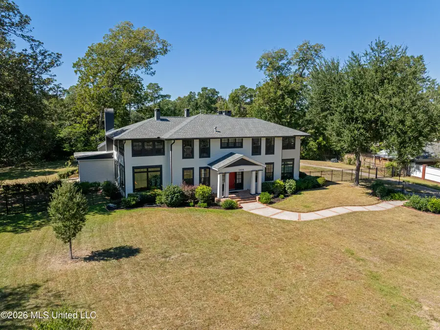 2808 Jefferson Drive, Hattiesburg, MS 39402 - #3