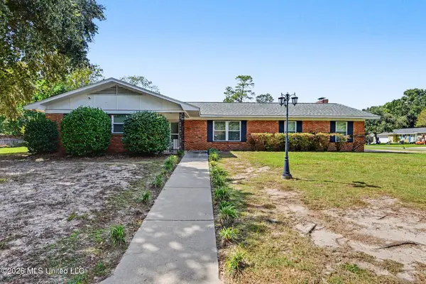 227 Pinewood Circle, Gulfport, MS 39507