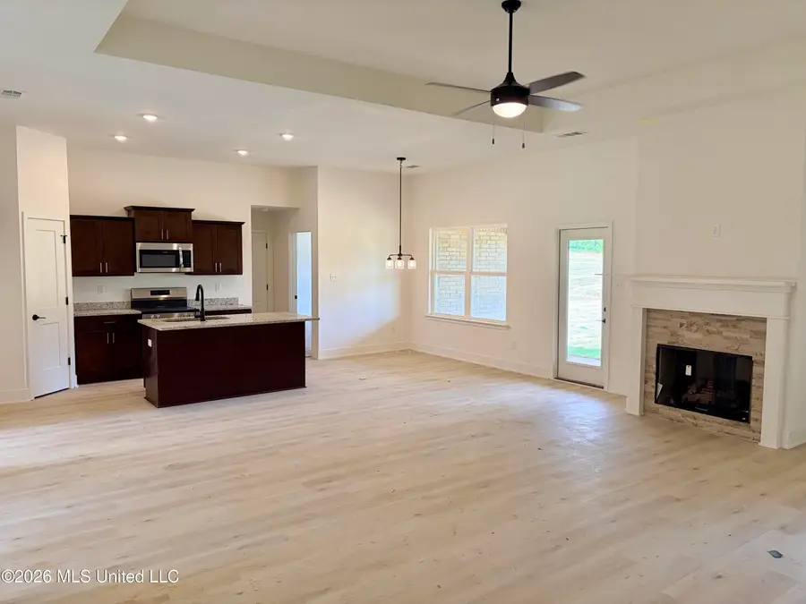 875 Barringer Road, Byhalia, MS 38611 - #2