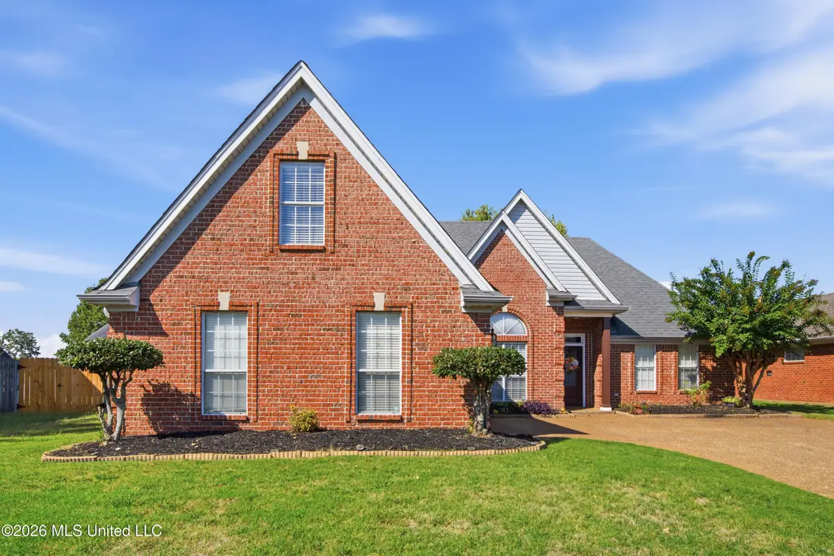 8903 Shellflower Drive, Southaven, MS 38671 - #1