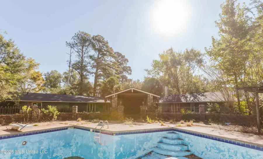 3010 Lee Avenue, Crystal Springs, MS 39059 - #2