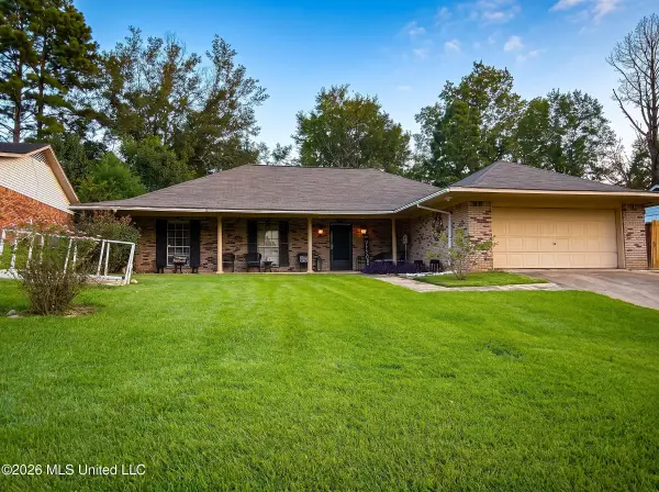 5409 Brookhollow Drive, Jackson, MS 39212