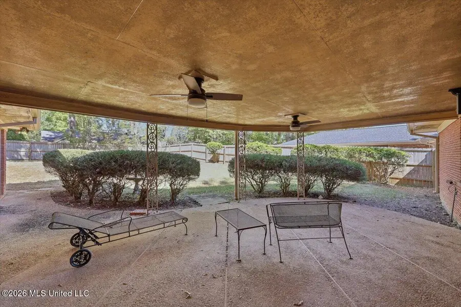 5465 Red Fox Road, Jackson, MS 39211 - #3
