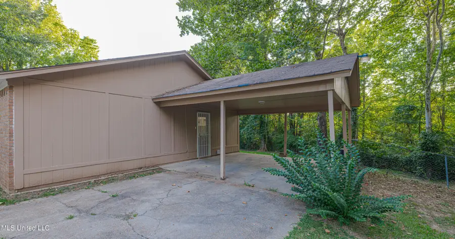 126 Pine Cove, Jackson, MS 39212 - #3
