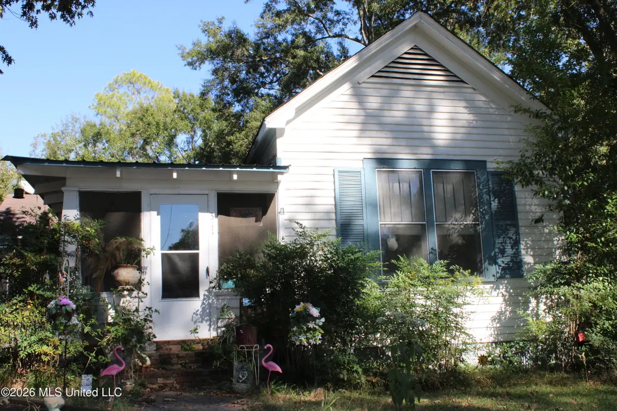 311 Osbourne Street, Edwards, MS 39066 - #1