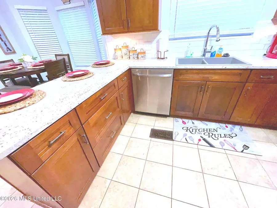 464 Cove Drive, Biloxi, MS 39531 - #2