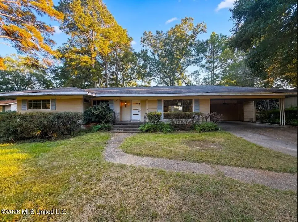 1061 Buckley Drive, Jackson, MS 39206 - #1