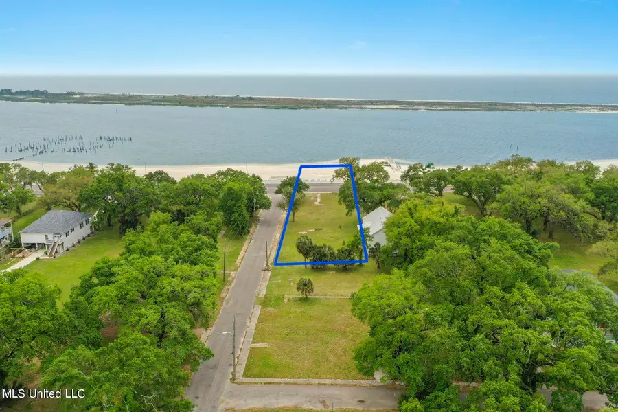 560 Beach Boulevard, Biloxi, MS 39530 - #3