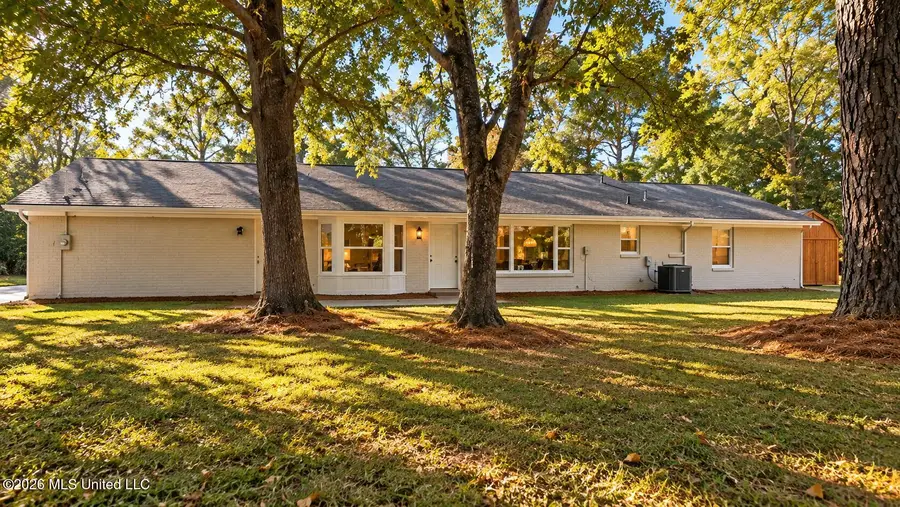 700 N Mccrary Road, Columbus, MS 39702 - #3