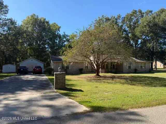 6173 W Adams Street, Bay Saint Louis, MS 39520 - #2