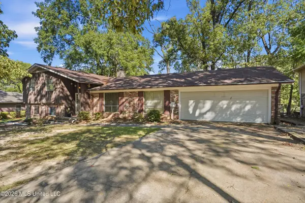 166 Elms Court Circle, Jackson, MS 39204