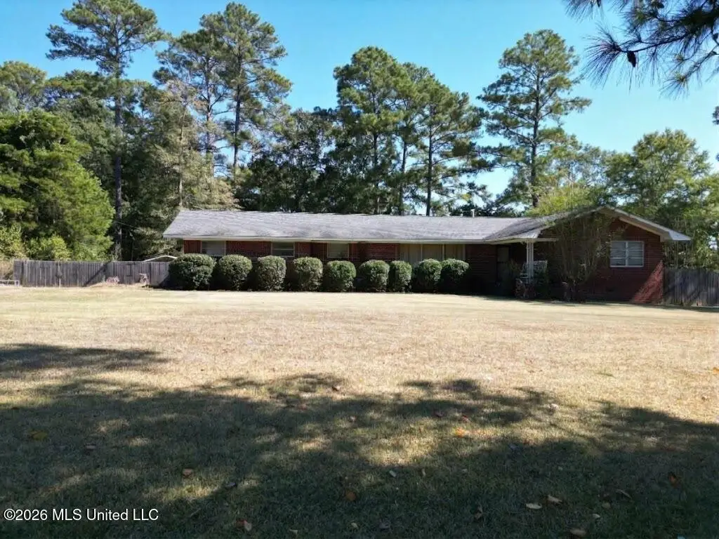 917 Pine Hill Circle, Carthage, MS 39051 - #1