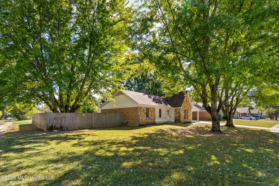 5704 Ingleside Drive, Horn Lake, MS 38637 - #2