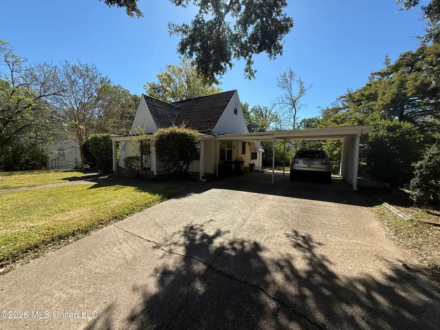 562 Ratcliff Place, Natchez, MS 39120 - #3