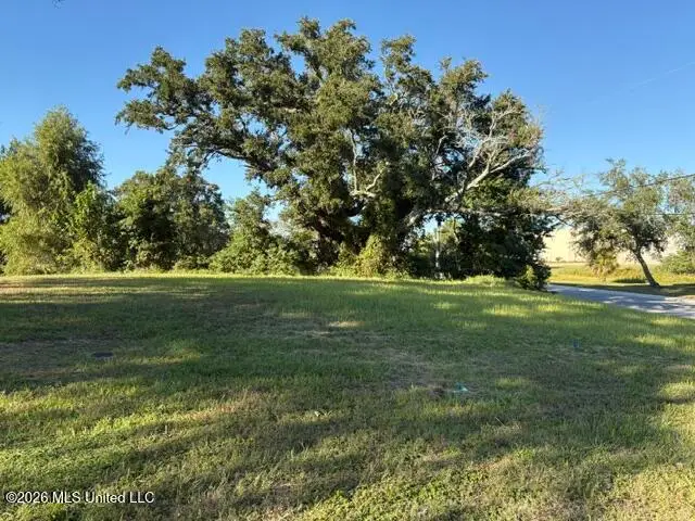 N 4th And Maple Street, Biloxi, MS 39530 - #1