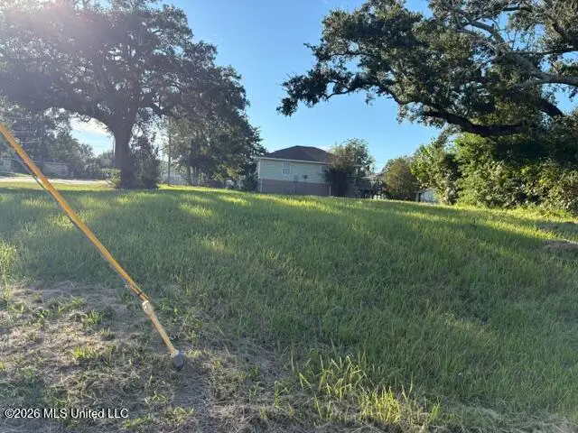 N 4th And Maple Street, Biloxi, MS 39530 - #2