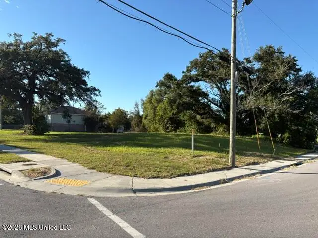 N 4th And Maple Street, Biloxi, MS 39530 - #3