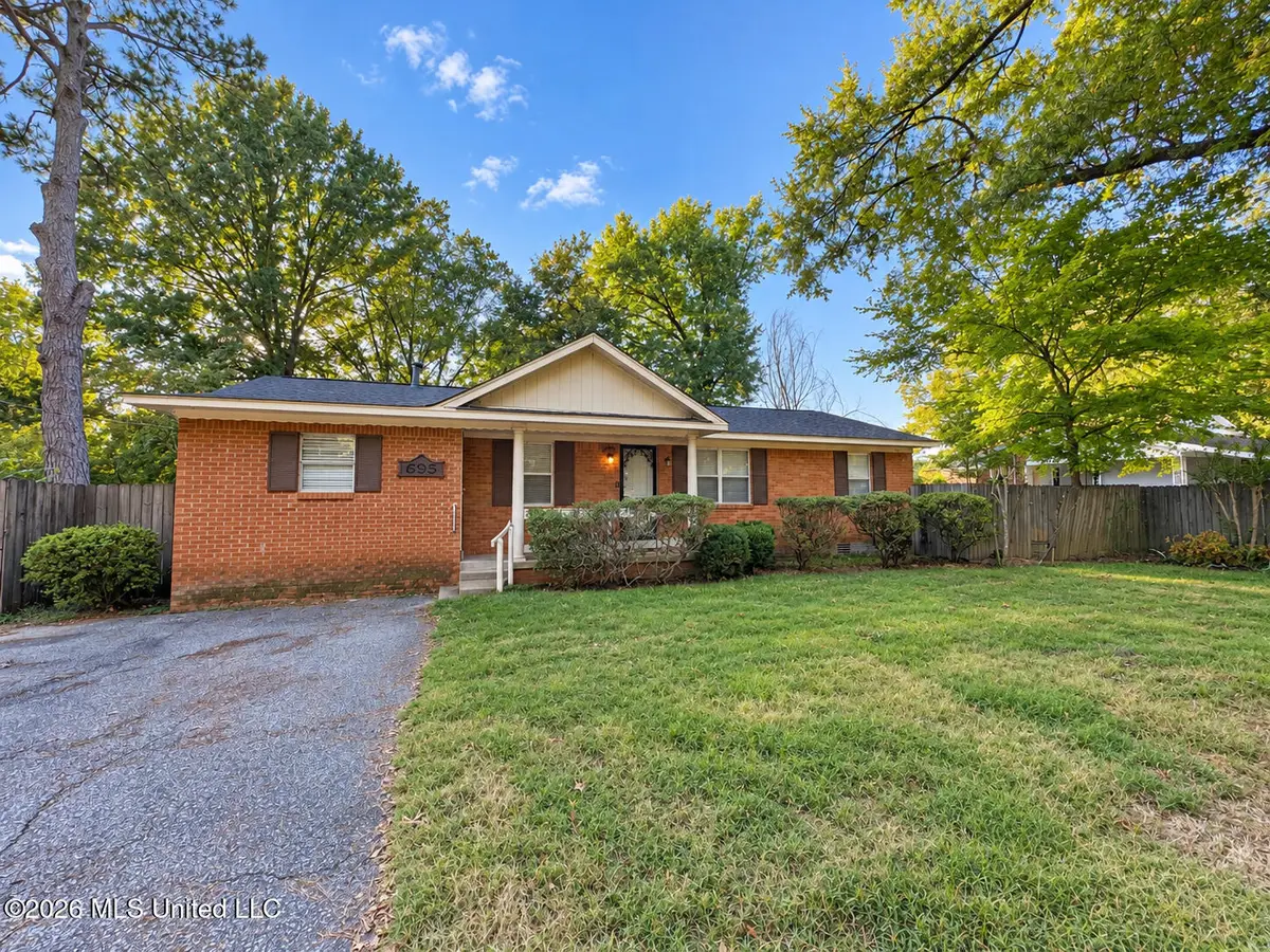 695 Powell Street, Coldwater, MS 38618 - #1