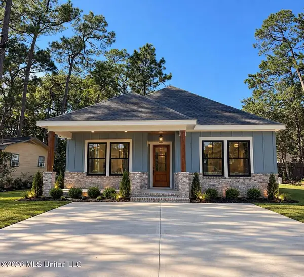 1913 Barracuda Drive, Gautier, MS 39553