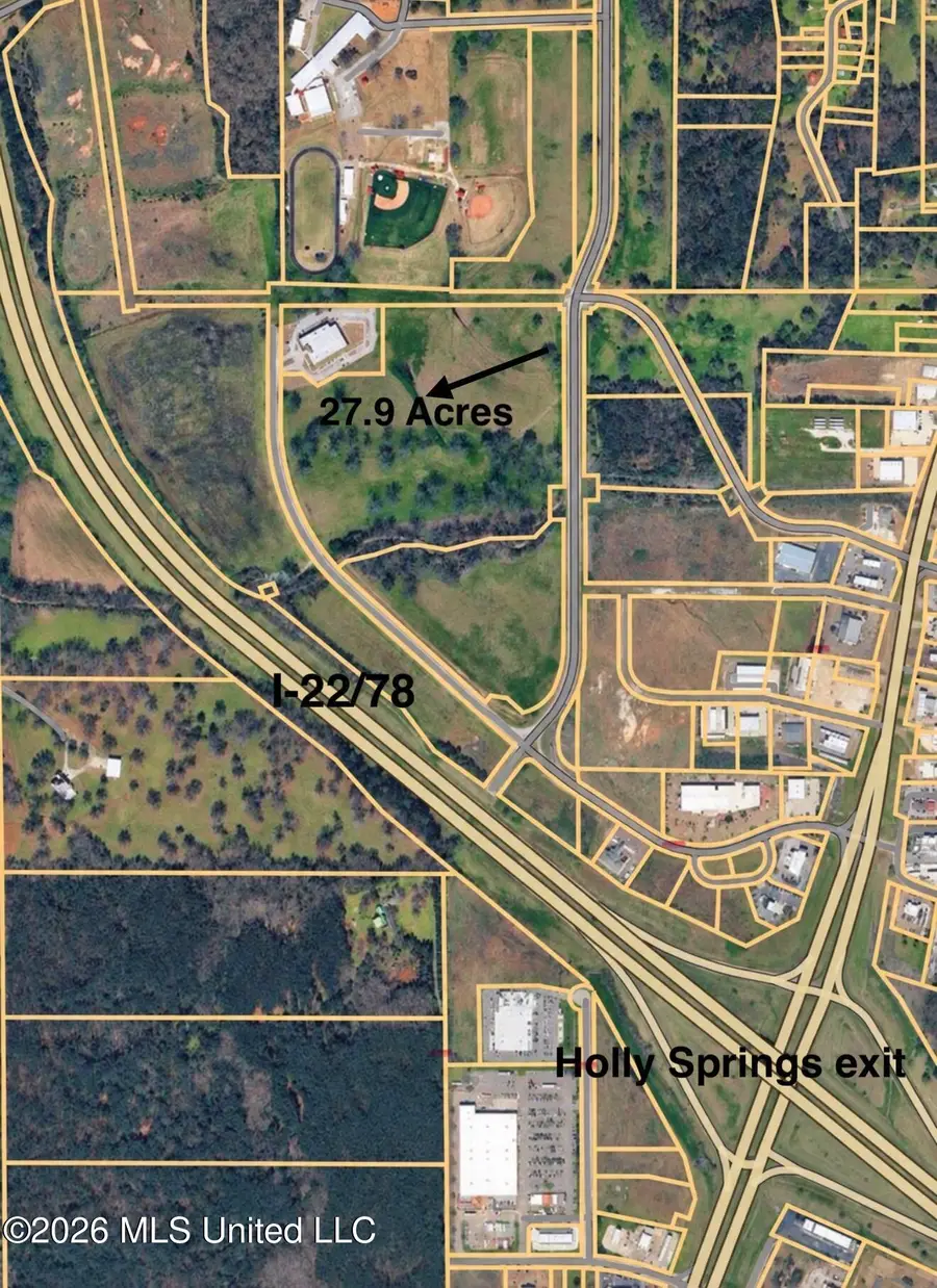 SW Boundary Street, Holly Springs, MS 38635 - #2