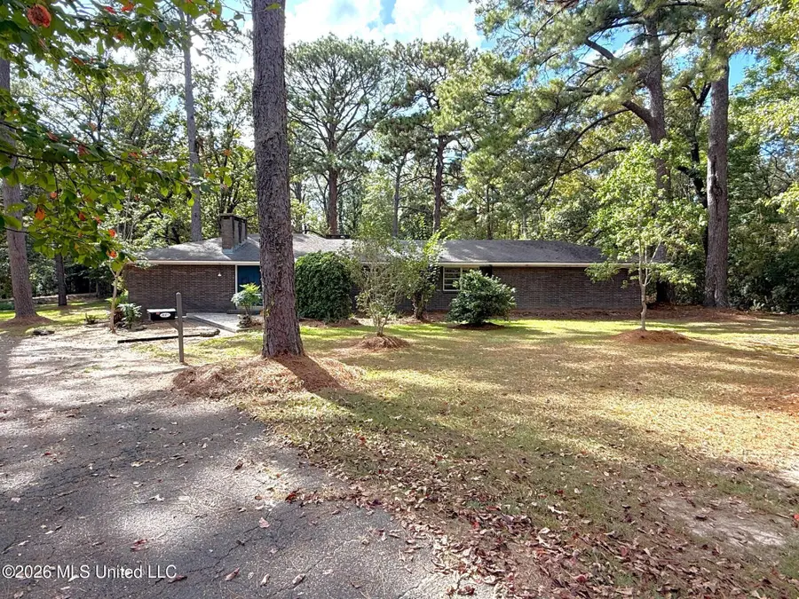 2075 Park Dr Ext., McComb, MS 39648 - #3