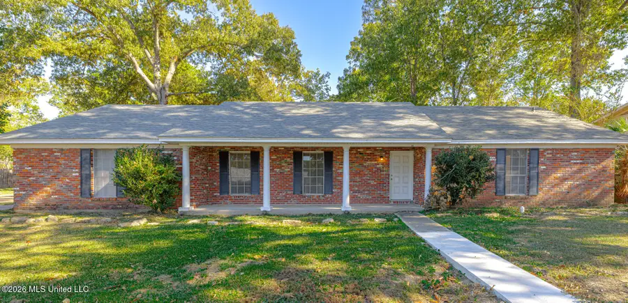 16 Crosswoods Road, Brandon, MS 39042 - #3