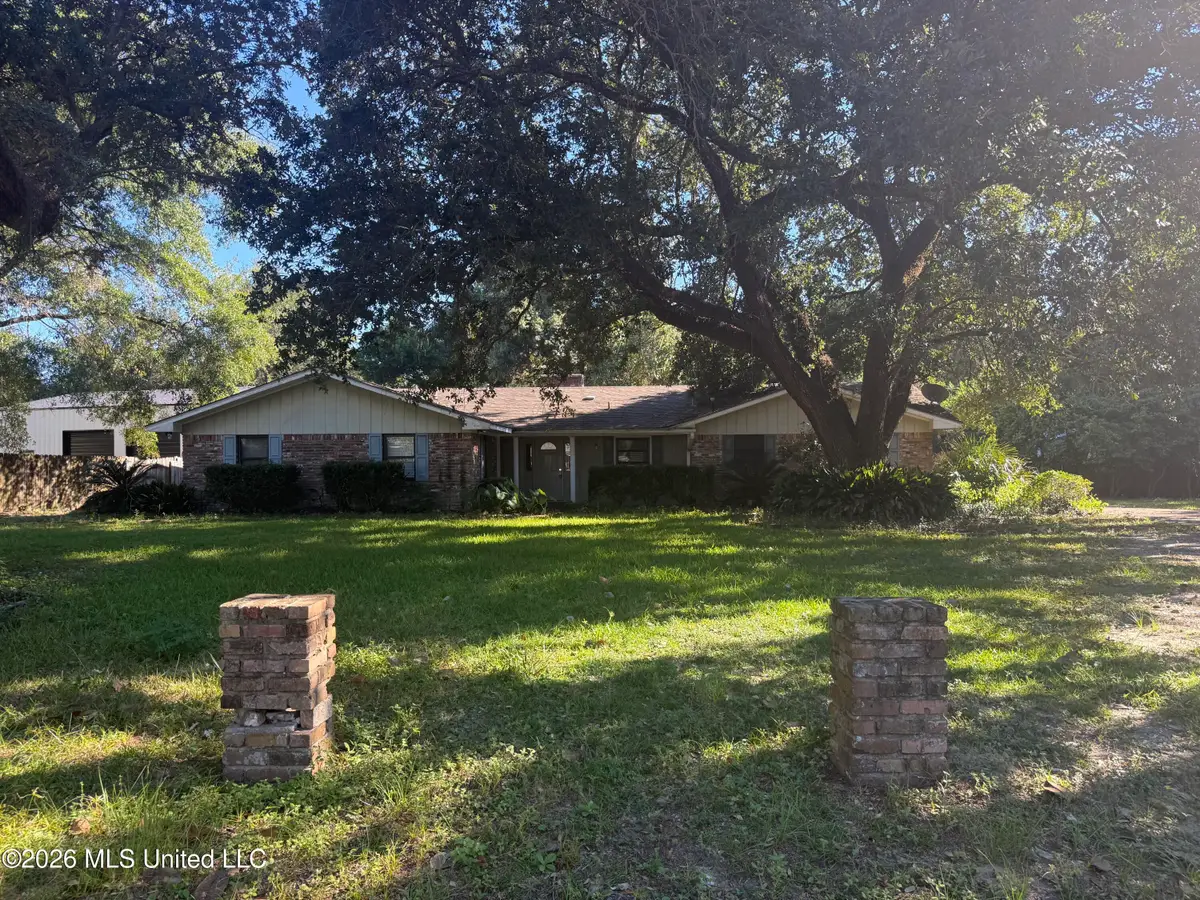 221 24th Street, Gulfport, MS 39507 - #1