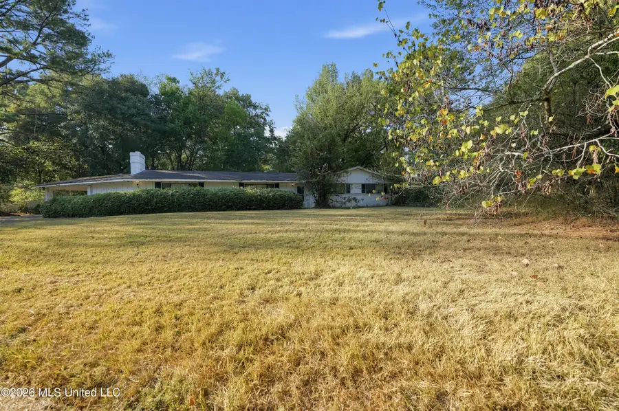 305 Sun Drive, Jackson, MS 39211 - #3