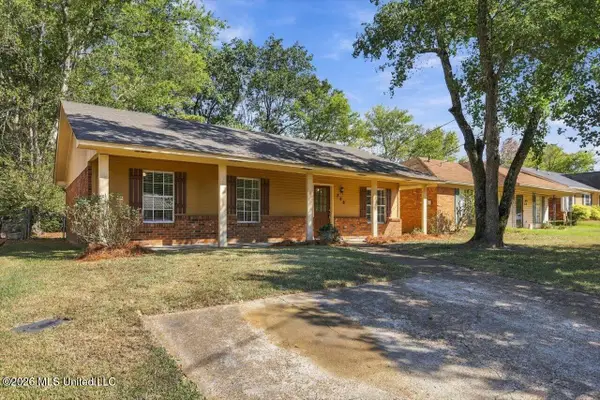 748 Sandy Lane, Pearl, MS 39208