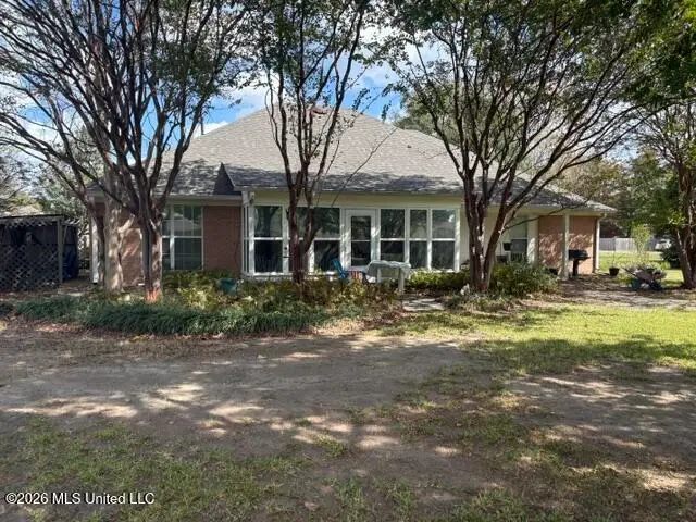 203 Shaw Cove, Clarksdale, MS 38614 - #3