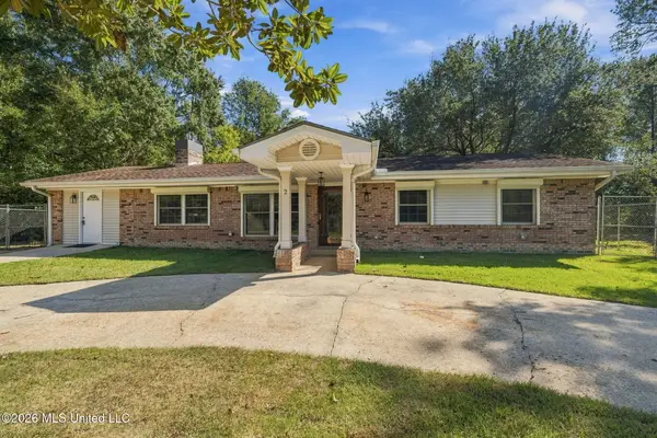 2 Dana Circle, Long Beach, MS 39560