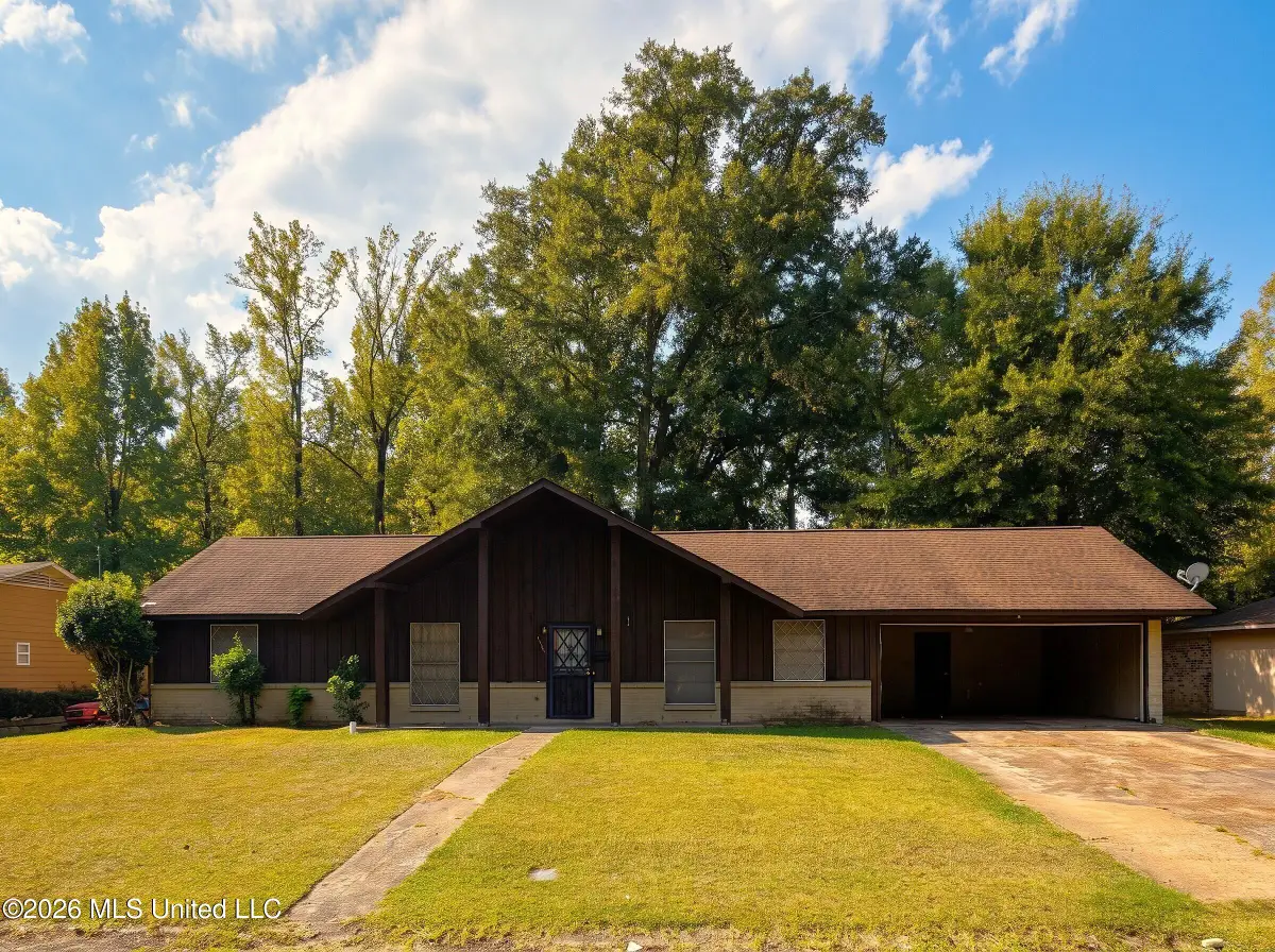 359 Lynwood Lane, Jackson, MS 39206 - #1