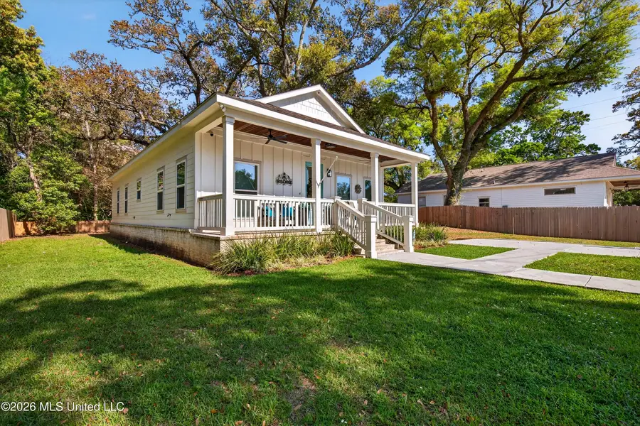 2208 A Gulf Avenue, Gulfport, MS 39501 - #2