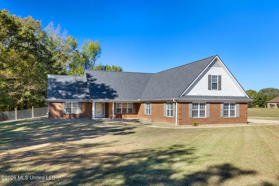 11 Tara Road, Holly Springs, MS 38635 - #2