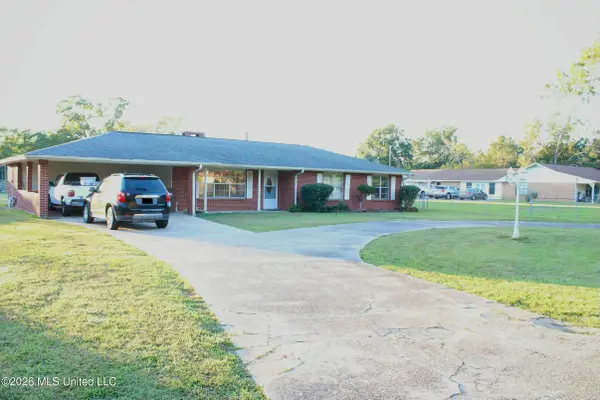 411 N Seal Avenue, Long Beach, MS 39560