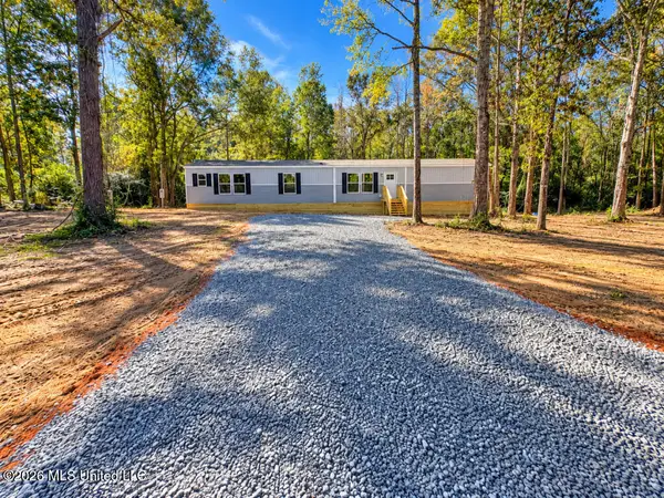 143 Pin Oak Drive, Poplarville, MS 39470