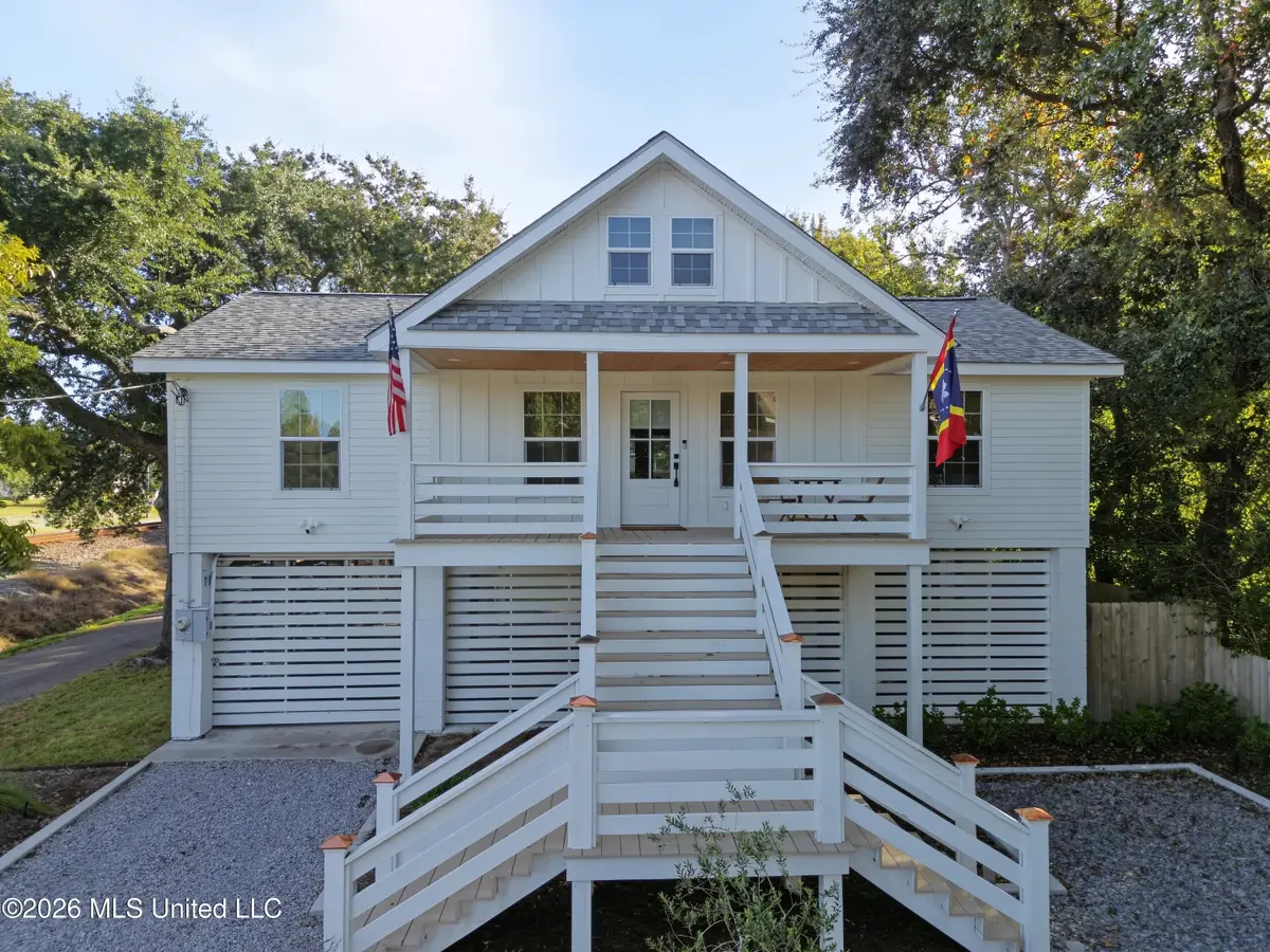 260 Hiern Avenue, Pass Christian, MS 39571 - #1