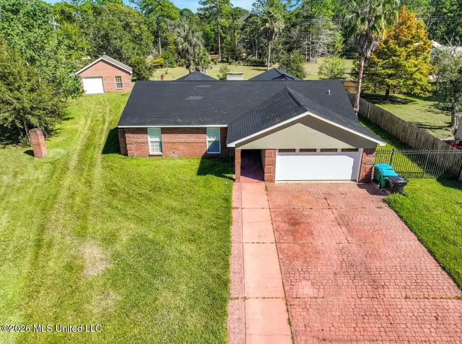1424 S Rue De Courmont, Gautier, MS 39553 - #3