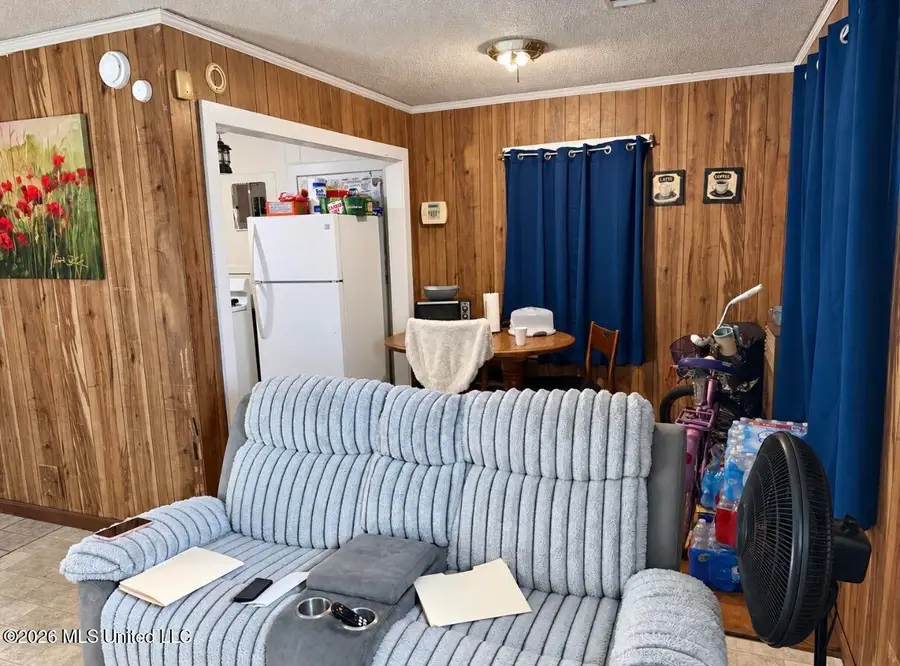 906 Manilla, Greenville, MS 38701 - #3