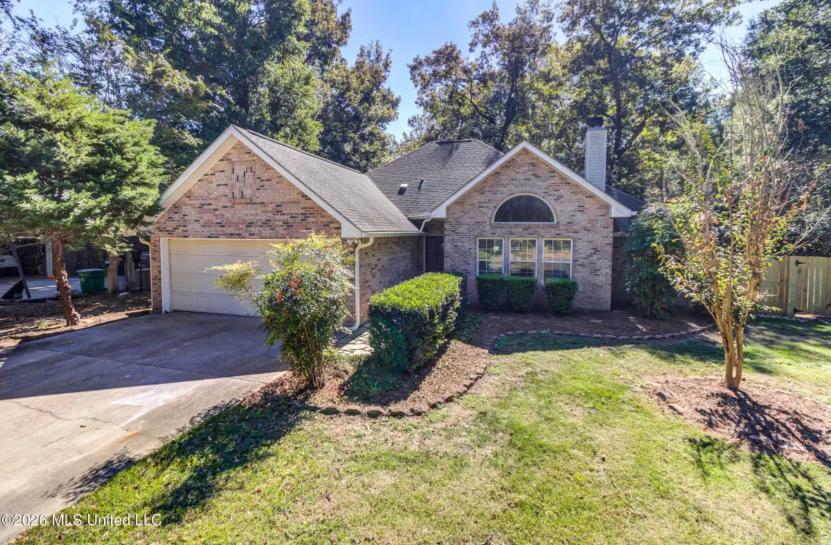 9517 W Palm Lane, Ocean Springs, MS 39564 - #1