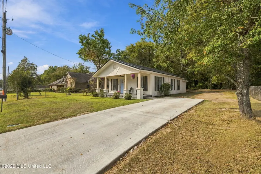1119 West Avenue, Columbia, MS 39429 - #2