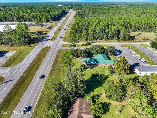 6004 Highway 57, Ocean Springs, MS 39564