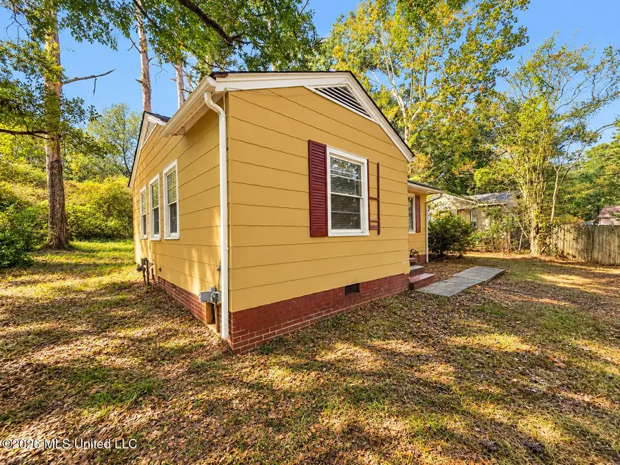 241 Lea Circle, Jackson, MS 39204 - #2