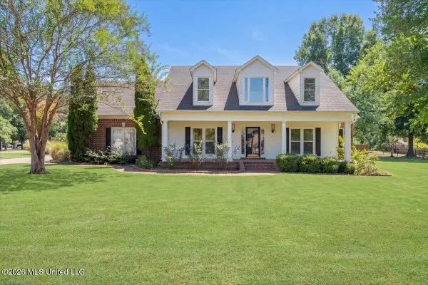 156 Oak Grove Drive, Byhalia, MS 38611