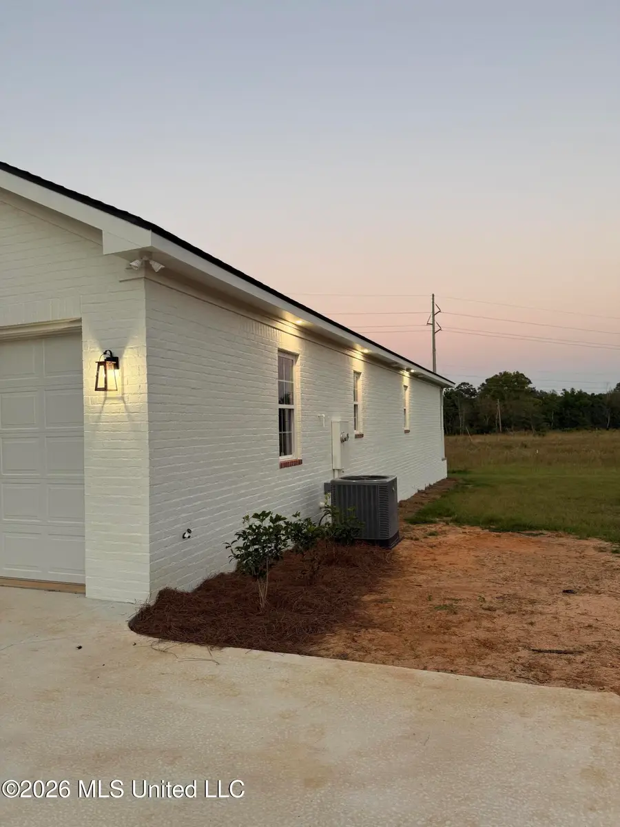 5170 Newell Road, Meridian, MS 39301 - #3