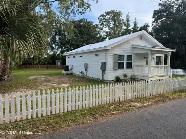435 Webster Street, Bay Saint Louis, MS 39520