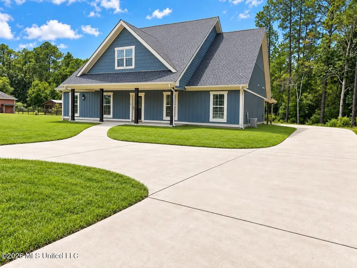 8129 Victoria Drive, Biloxi, MS 39532 - #1
